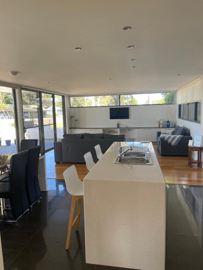 Gull Apartment Strahan Exterior foto